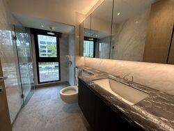 Shrewsbury Road (D11), Terrace #529954531